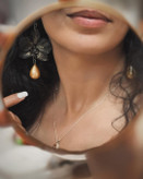 گوشواره ارکید چینی مشکی