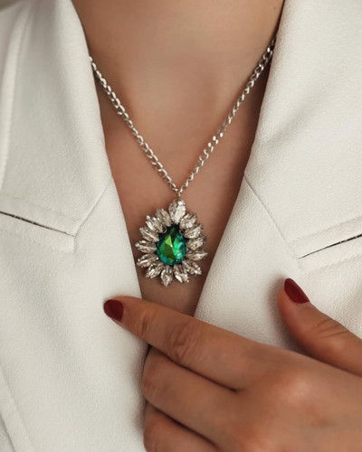 گردنبند زریندُخت