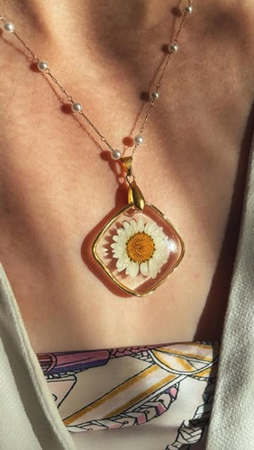 گردنبند بابونه و زنجیر مروارید