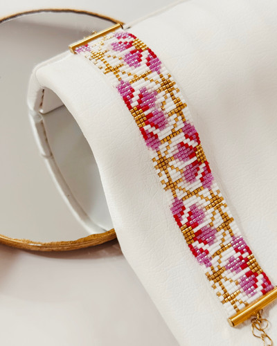 دستبند نگارین